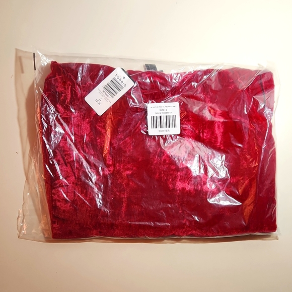 ❤️NWT VINTAGE TORRID CAMI - RED VELVET SWING TANK - CHRISTMAS HOLIDAY PLUS SIZE - Picture 6 of 12